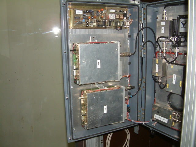 Het binnenwerk van PI6DZL (5).jpg